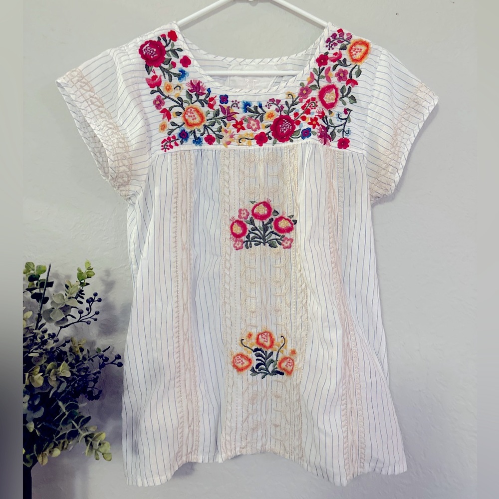 Johnny Was Floral Embroidered Blouse